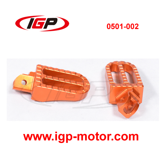 CNC Aluminum Motorcycle Footrest Foot Pegs Footpegs 0501-002 Chinese Supplier